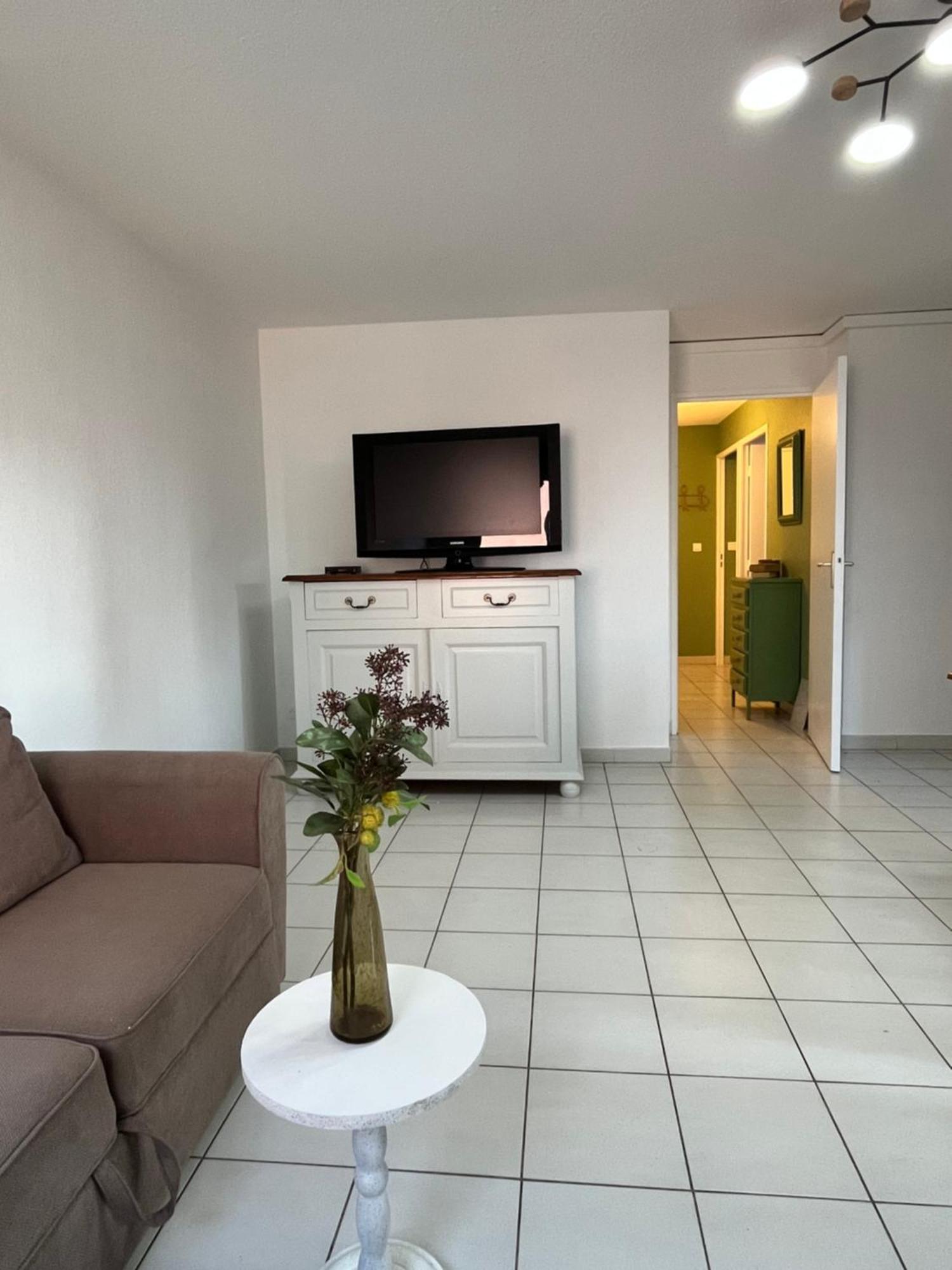 Appartement Les Terrasses Du Port Eksteriør bilde