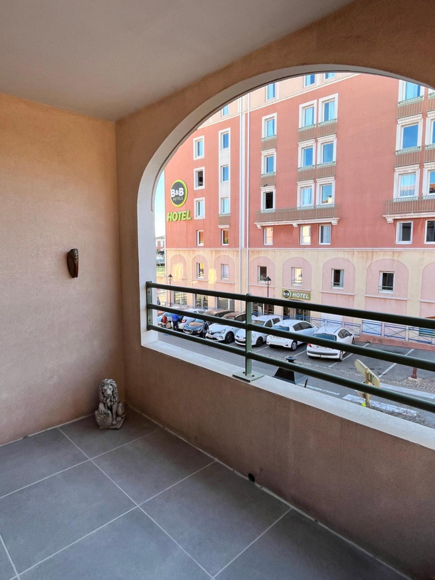 Appartement Les Terrasses Du Port Eksteriør bilde