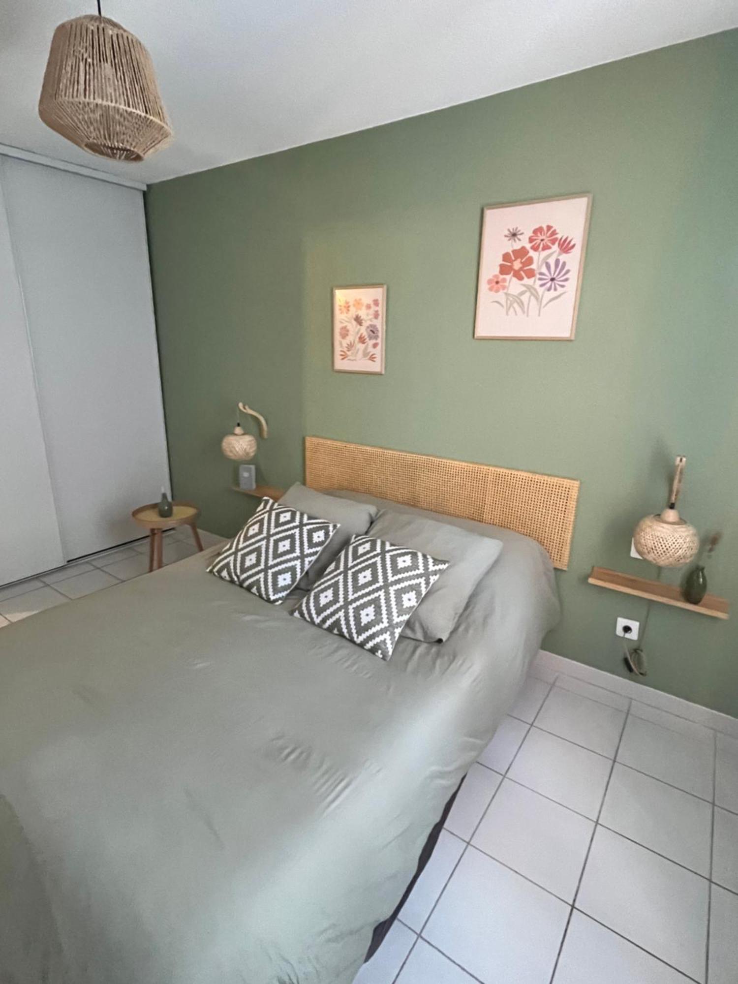 Appartement Les Terrasses Du Port Eksteriør bilde